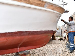 Büyükşehir’den küçük ölçekli balıkçılara destek
