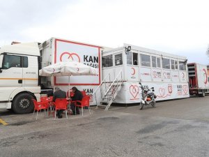 Kızılay’ın başlattığı kampanyaya belediye personellerinden anlamlı destek