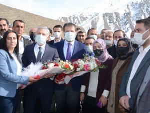 AK Parti Hakkari İl Başkanı Özbek’e coşkulu karşılama