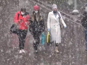 Dondurucu soğuk kapıya dayandı: İstanbul’da sıcaklıklar 20 derece birden düşecek