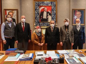 Kütahya’da ‘Taş ve Gümüş Takıya Dönüşüyor, Engeller Kalkıyor’ projesi