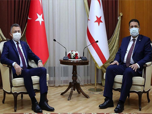 Cumhurbaşkanı Yardımcısı Oktay, KKTC Başbakanı Saner ile görüştü