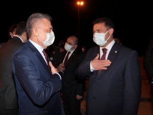 Cumhurbaşkanı Yardımcısı Oktay, KKTC’den ayrıldı