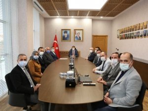 Vali Çelik: "24 saat yanınızda ve emrinizdeyim"