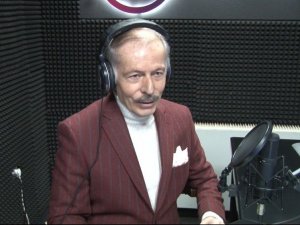 Başkan Aydıner radyo koltuğuna geçti