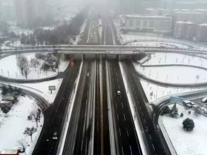 Beyaza bürünen Beylikdüzü havadan görüntülendi