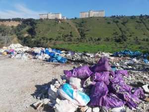 Sorumsuz vatandaşlar doğayı çöplüğe çeviriyor
