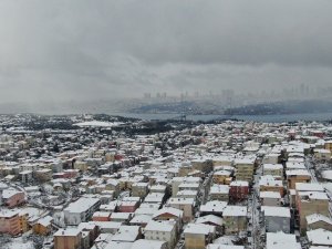 (Drone) İstanbul’un kar manzarası havadan görüntülendi