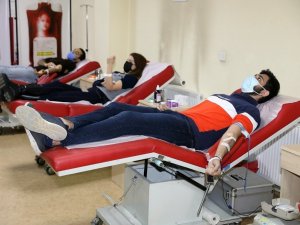 ’Kan Dostum SUBÜ’ kampanyasına 50 öğrenci destek verdi