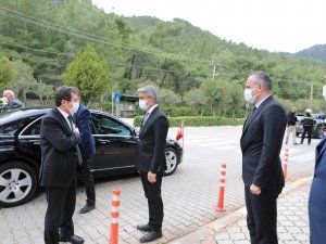 Vali Tavlı Başkan Oktay ile görüştü