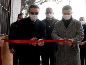 Kuşadası Belediyesi tarafından yaptırılan Yeniköy İlköğretim Okulu ek binası hizmete girdi