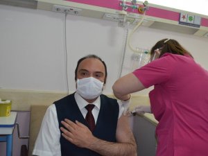 Demirkale: “Bütün vatandaşlarımızı sırası geldiğinde aşı olmaya davet ediyorum"