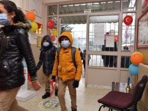 Denizli’de yüz yüze eğitime Çameli’de 1 gün ara verildi