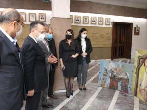 Başkan Kaplan, dereceye giren eserlerin sunumunu yaptı
