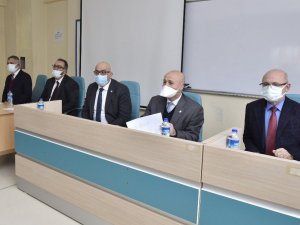 Rektör Ataç Ahmetli Meslek Yüksekokulu’nu ziyaret etti