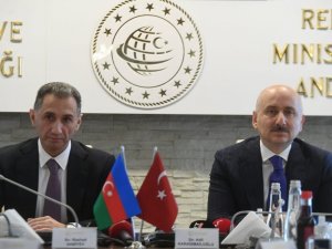 Bakan Karaismailoğlu: ”Azerbaycan halkının tarih boyunca Türk halkına verdiği desteği her daim kalbimizin derinliklerinde muhafaza etmekteyiz”