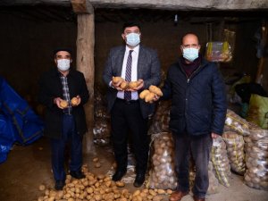 Başkent’te hem çiftçinin hem ihtiyaç sahiplerinin yüzü güldü