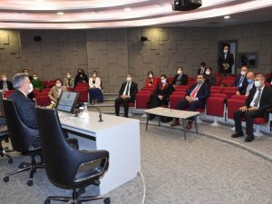 Vali Elban: "Bağımlılıkla mücadelede her kurumumuza ayrı görevler düşüyor"