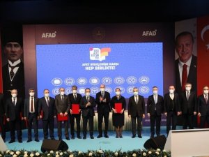 İçişleri Bakanı Soylu: “İstanbul’da 2-3 ay içerisinde 2 bin 900 toplanma alanı sayısını 5 bin 426’ya çıkarttık”