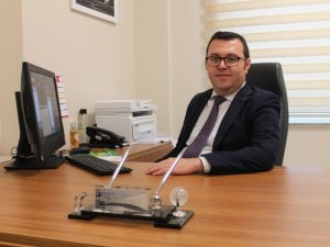 Hem kadınlarda hem de erkeklerde görülüyor