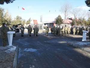 Azerbaycanlı askerler törenle ülkesine uğurlandı