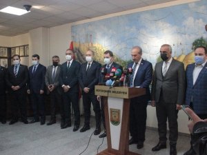Şanlıurfa’daki belediye başkanlarından Beyazgül’e destek