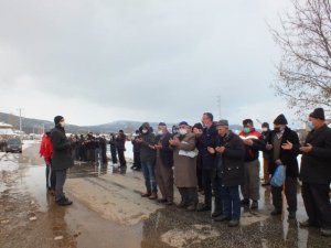 Yarım asırlık asker uğurlama geleneği Cuma namazı sonrası dualarla yapıldı