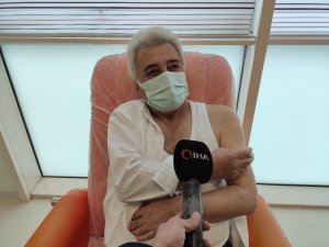 Sokağa çıkma kısıtlamasında da aşılama devam ediyor