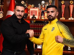 İnşaattan ringlere transfer oldu