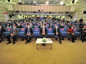 Bakan Varank: "Aşı uygulamalarındaki başarılı sonuçlar geleceğe dair umut veriyor"