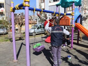 Turgutlu’da parklar bahara hazırlanıyor