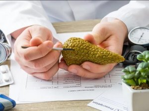 "Pankreas kanserini mide ağrısıyla karıştırmayın"