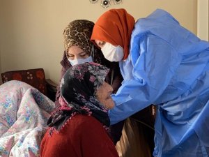 Kartepe’de Covid-19 aşılaması devam diyor