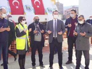 Kiraz’ın açık pazarı geçici olarak kapatıldı