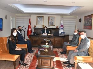 Şehzadeler Belediyesinde imzalar kadrolu işçiler için atıldı