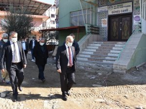 Güneş Camisinde çevre düzenlemesi başladı