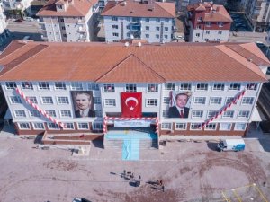 Cumhurbaşkanı Recep Tayyip Erdoğan, Ankara’nın Kahramankazan ilçesinde 3 okulun açılışını gerçekleştirdi