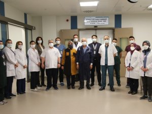 Kayseri Şehir Hastanesi’nde ilk kemik iliği nakli başarı ile gerçekleştirildi