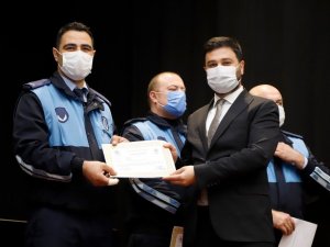 Pandeminin kahramanları başarı belgelerini aldı