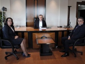Bulgaristan seçimlerinde Türk partisinin oyunu düşürmek için sandık oyunu