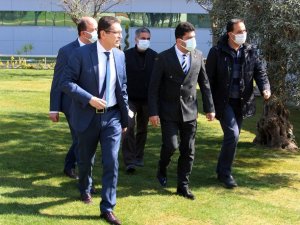 ADÜ Rektörü Aldemir, Yeni Nesil Hastane Kompleksi’nde incelemelerde bulundu