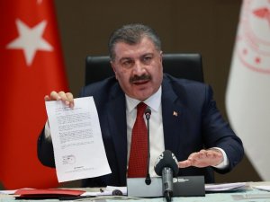 Sağlık Bakanı Fahrettin Koca’dan CHP’nin aşı iddialarına sert tepki