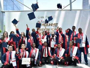 Türkiye Bursları bu yıl da rekor sayıda başvuru aldı