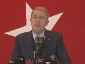 Bakan Akar: “Teröristlerin en güvenli gördükleri yerde bile inlerini başlarına yıktık"
