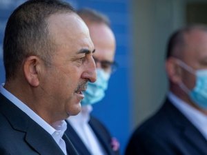 Bakan Çavuşoğlu’ndan Hırvatistan’ın deprem bölgesine ziyaret