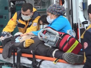 İnşaat işçisini hayata bağlamak için mücadele verdiler