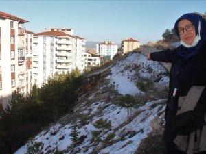 48 dairenin bulunduğu iki sitede heyelan tehdidi