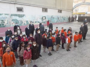 Kula’daki okullarda yüz yüze eğitim başladı