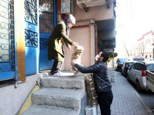 Bağcılar’da 10 bin aileye 200 ton patates yardımı