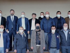 Ataşehir Belediyesi ve Disk Genel İş Sendikası arasında sürdürülen Toplu İş Sözleşmesi görüşmeleri anlaşmayla sonuçlandı